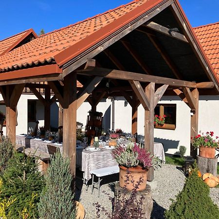 Mala Osada Domki Z Jacuzzi Przy Gondoli Щирк Екстериор снимка